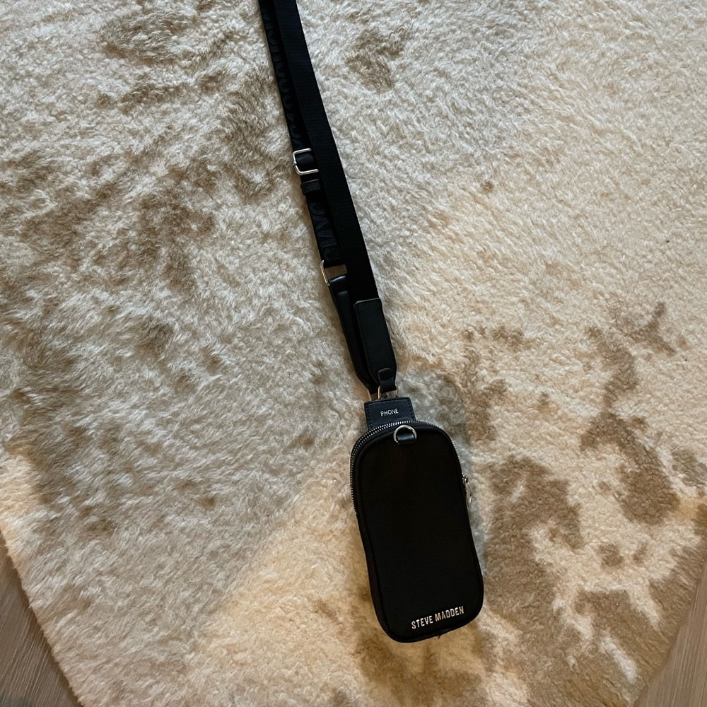 Steve Madden crossbody bag